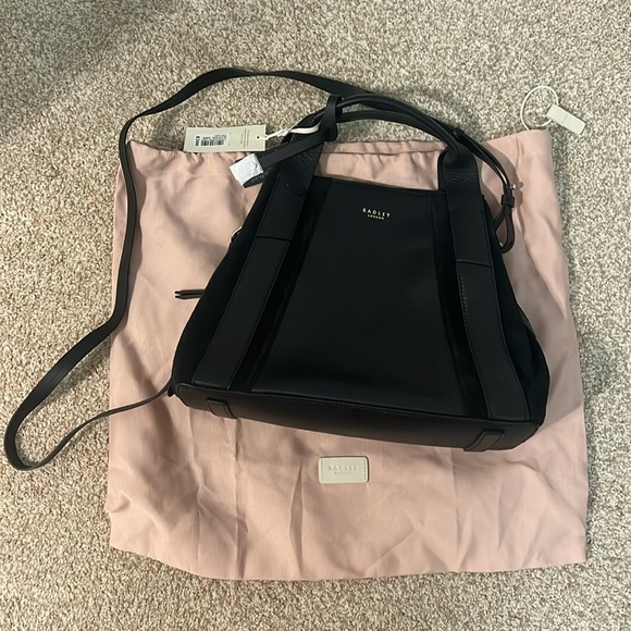 1056. NWT - Radley London Baylis Road Suede Purse & Crossbody - Picture 6 of 16